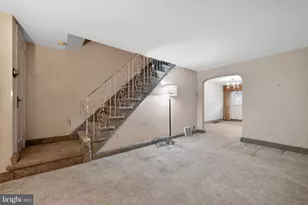 2237 S Harwood Ave, Upper Darby, PA 19082 - Photo 4