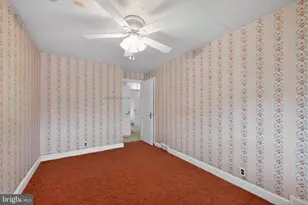 2237 S Harwood Ave, Upper Darby, PA 19082 - Photo 16