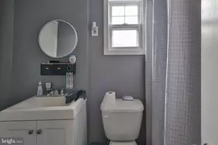 708 Ward St, Chester, PA 19013 - Photo 28