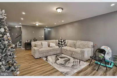 708 Ward Street, Chester, PA 19013 - Photo 6