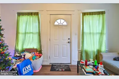 937 McDowell Avenue, Chester, PA 19013 - Photo 8