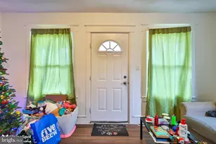 937 McDowell Ave, Chester, PA 19013 - Photo 8