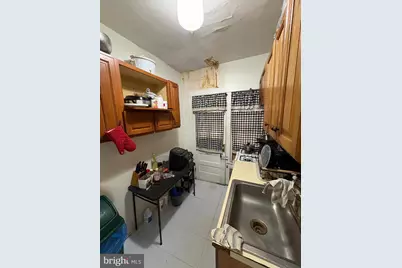 2419 Upland Street, Chester, PA 19013 - Photo 12