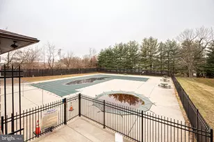 261 Bishop Dr, Aston, PA 19014 - Photo 36