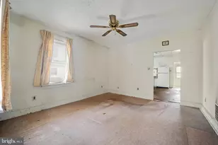 1349 Plum St, Marcus Hook, PA 19061 - Photo 8