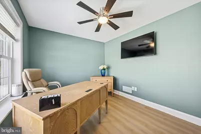 1002 11th Avenue, Folsom, PA 19033 - Photo 18