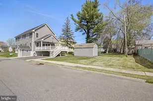 1002 11th Ave, Folsom, PA 19033 - Photo 6