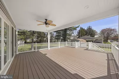 1002 11th Avenue, Folsom, PA 19033 - Photo 16