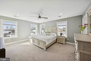 1002 11th Ave, Folsom, PA 19033 - Photo 32