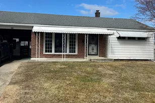 2112 N Lee Ln, Aston, PA 19014 - Photo 2