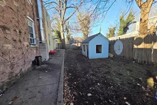 222 W 8th St, Chester, PA 19013 - Photo 2