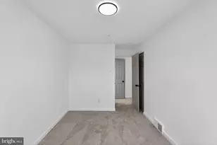 1087 Taylor Dr, Folcroft, PA 19032 - Photo 16