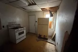 13 Florence Ave, Darby, PA 19023 - Photo 10