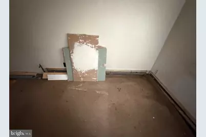 13 Florence Avenue, Darby, PA 19023 - Photo 8