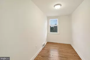 202 Golf Rd, Darby, PA 19023 - Photo 8