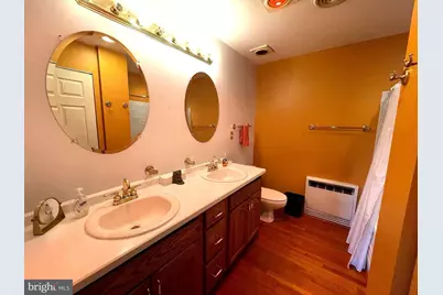 712 E Macdade Boulevard, Folsom, PA 19033 - Photo 28