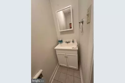 712 E Macdade Boulevard, Folsom, PA 19033 - Photo 8