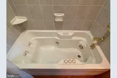 712 E Macdade Boulevard, Folsom, PA 19033 - Photo 30