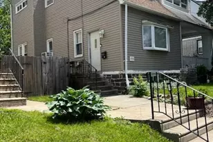 1111 Wilson Dr, Havertown, PA 19083 - Photo 2