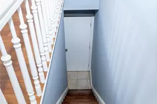 18 E 21st St, Chester, PA 19013 - Photo 6