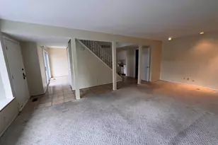 215 E Chelsea Cir, Newtown Square, PA 19073 - Photo 6