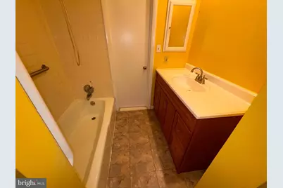 215 E Chelsea Circle, Newtown Square, PA 19073 - Photo 18