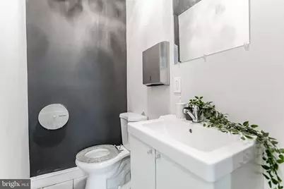 27 Chester Pike, Darby, PA 19023 - Photo 4