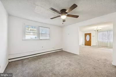 222 Collingdale Avenue, Darby, PA 19023 - Photo 8