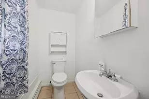 222 Collingdale Ave, Darby, PA 19023 - Photo 14