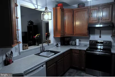 4000 Village Way #202, Boothwyn, PA 19061 - Photo 8