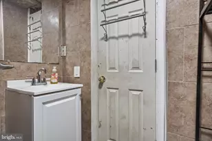 17 S 4th St, Darby, PA 19023 - Photo 28