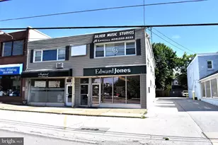 1223 2nd Floor West Chester Pike, Havertown, PA 19083 - Photo 1