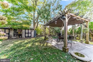 1505 Sunnyhill Ln, Havertown, PA 19083 - Photo 30