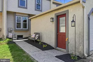 29 Cabot Ct, Media, PA 19063 - Photo 2