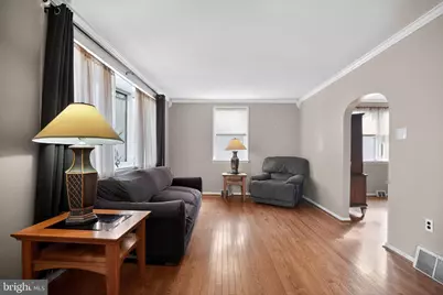 351 Lawnton Terrace, Holmes, PA 19043 - Photo 8