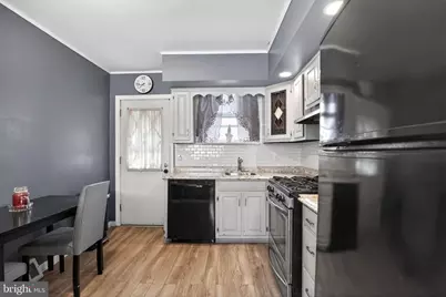 351 Lawnton Terrace, Holmes, PA 19043 - Photo 18