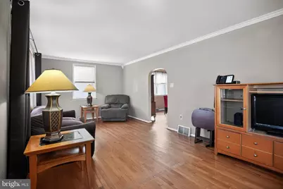 351 Lawnton Terrace, Holmes, PA 19043 - Photo 6