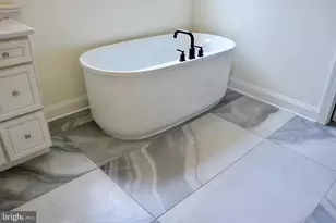 64 B Kirk Rd, Garnet Valley, PA 19061 - Photo 18