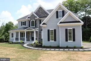 64 B Kirk Rd, Garnet Valley, PA 19061 - Photo 2