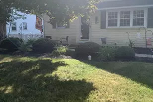 104 Schoolhouse Ln, Brookhaven, PA 19015 - Photo 2