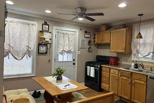 104 Schoolhouse Ln, Brookhaven, PA 19015 - Photo 10