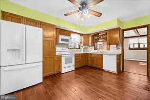 303 Perry St, Ridley Park, PA 19078 - Photo 8