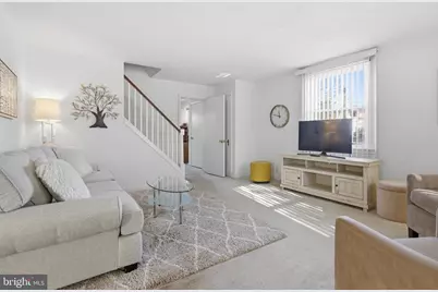 1121 Chester Pike, Crum Lynne, PA 19022 - Photo 2