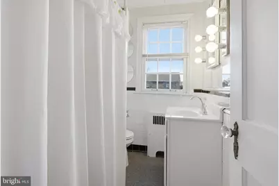 1121 Chester Pike, Crum Lynne, PA 19022 - Photo 18