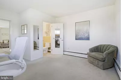 1121 Chester Pike, Crum Lynne, PA 19022 - Photo 12