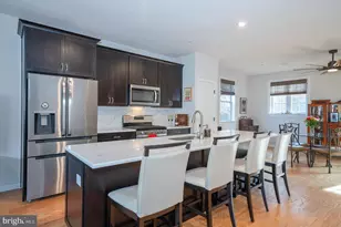 404 Rock Run Cir, Broomall, PA 19008 - Photo 6