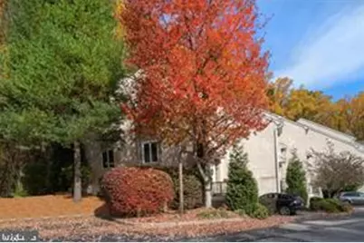 514 Waters Edge, Newtown Square, PA 19073 - Photo 2