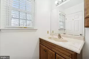 3405 Bridlewood Dr, Glen Mills, PA 19342 - Photo 18