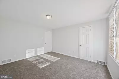 1037 Taylor Drive, Folcroft, PA 19032 - Photo 10