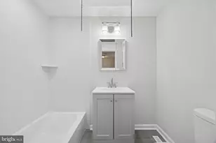 1037 Taylor Dr, Folcroft, PA 19032 - Photo 12